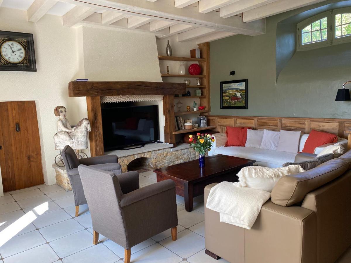 Le Clos St Georges Entraygues-sur-Truyère Екстериор снимка
